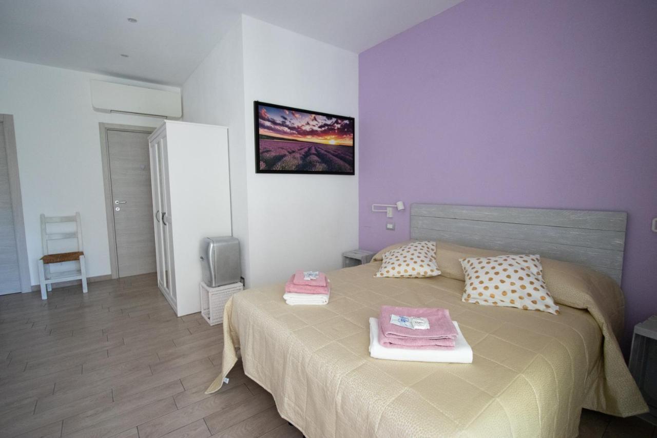 Un Posto Al Sole Bed & Breakfast Molino Nuovo  Dış mekan fotoğraf