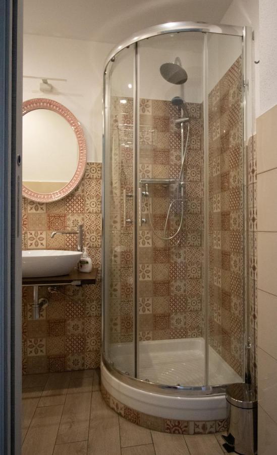 Un Posto Al Sole Bed & Breakfast Molino Nuovo  Dış mekan fotoğraf