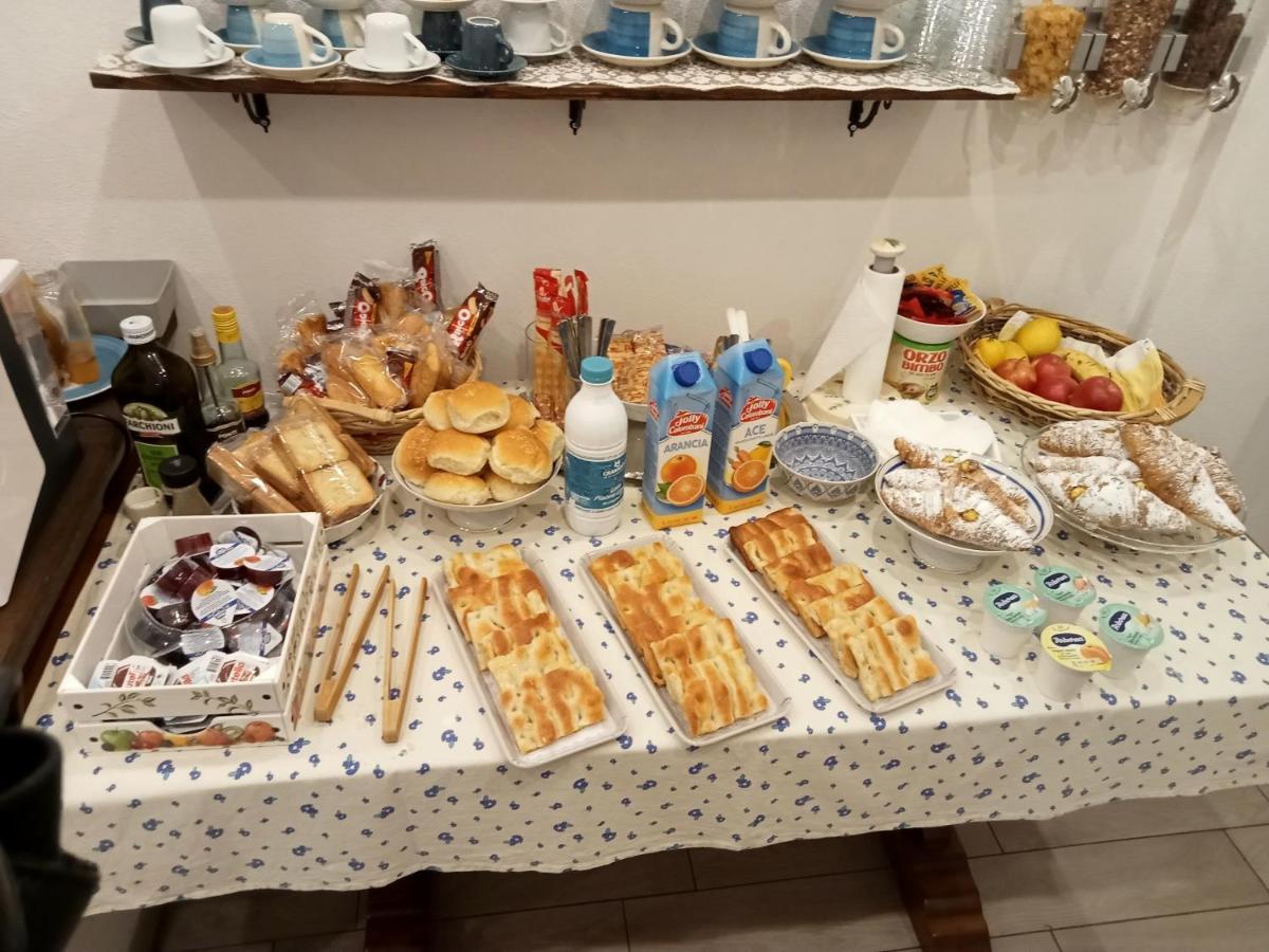 Un Posto Al Sole Bed & Breakfast Molino Nuovo  Dış mekan fotoğraf